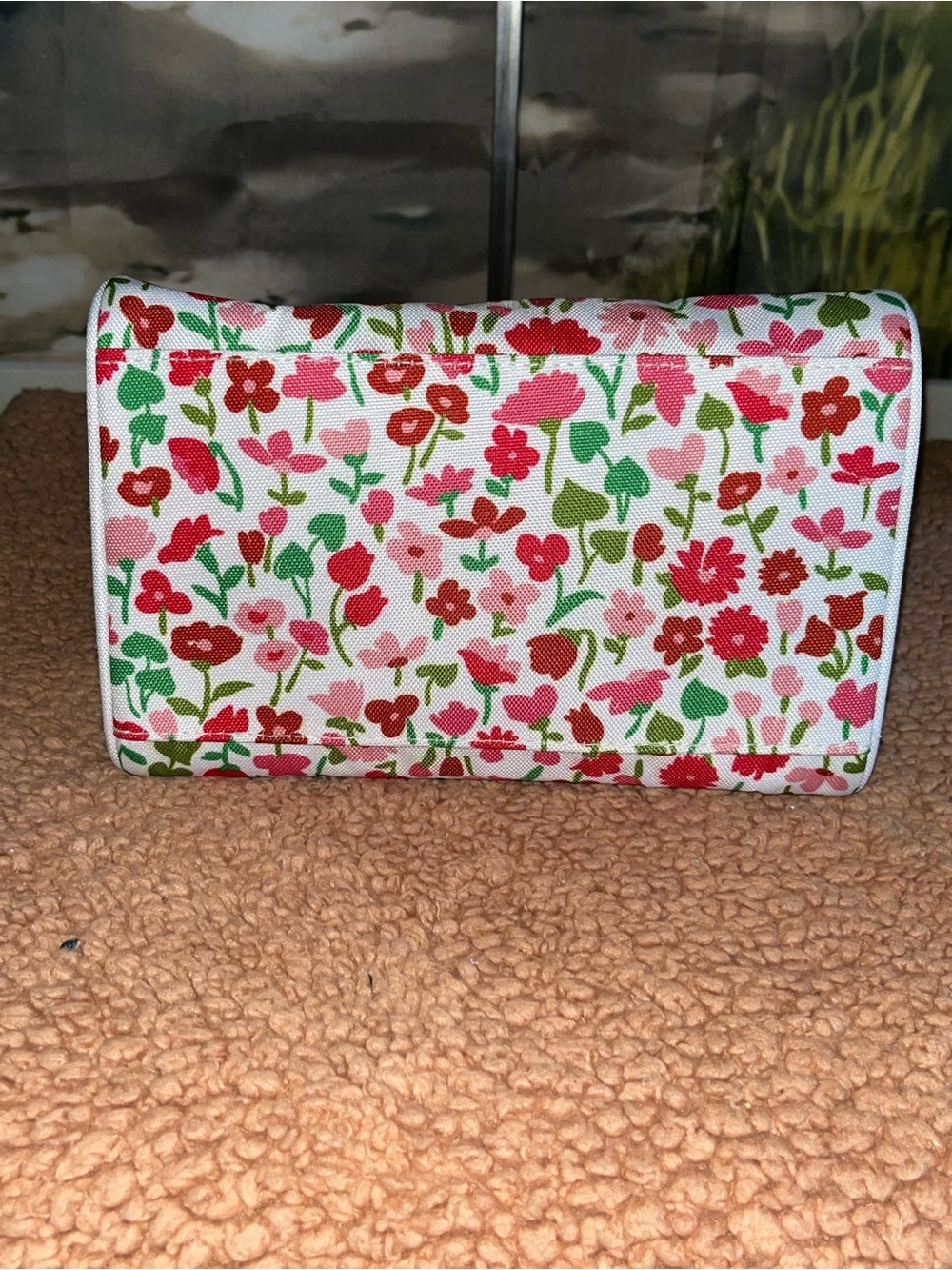 Kate Spade New York Sunset Blooms Insulated Lunch Tote - Picture 4 of 5